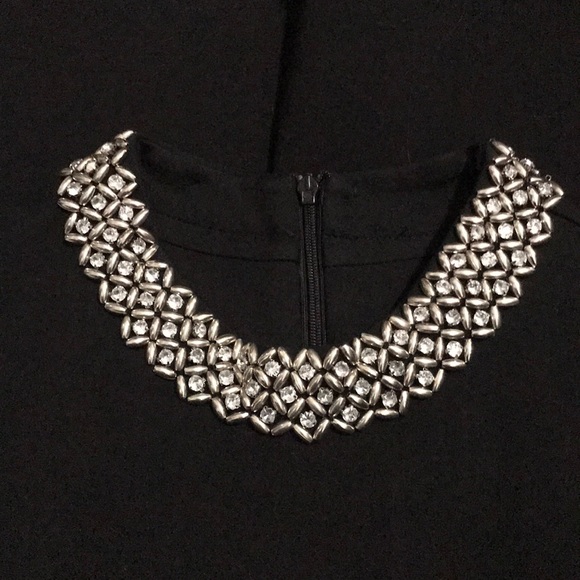 Mini Dress with pretty design collar - Picture 6 of 6